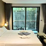 211 - Emerald Patong Hill Cozy Studio With Nice Pool And Garden