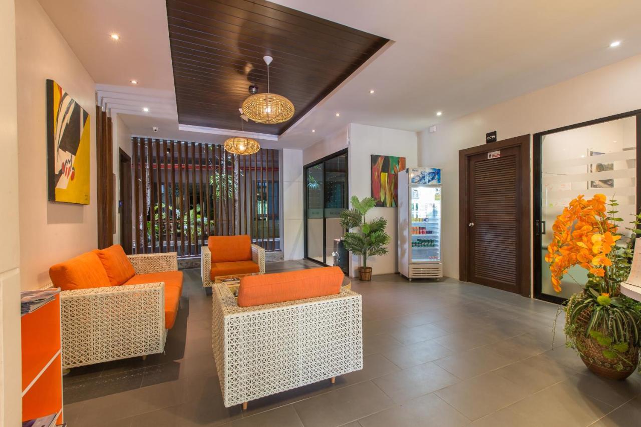 Hill Cozy With Pool And Garden Holiday home
